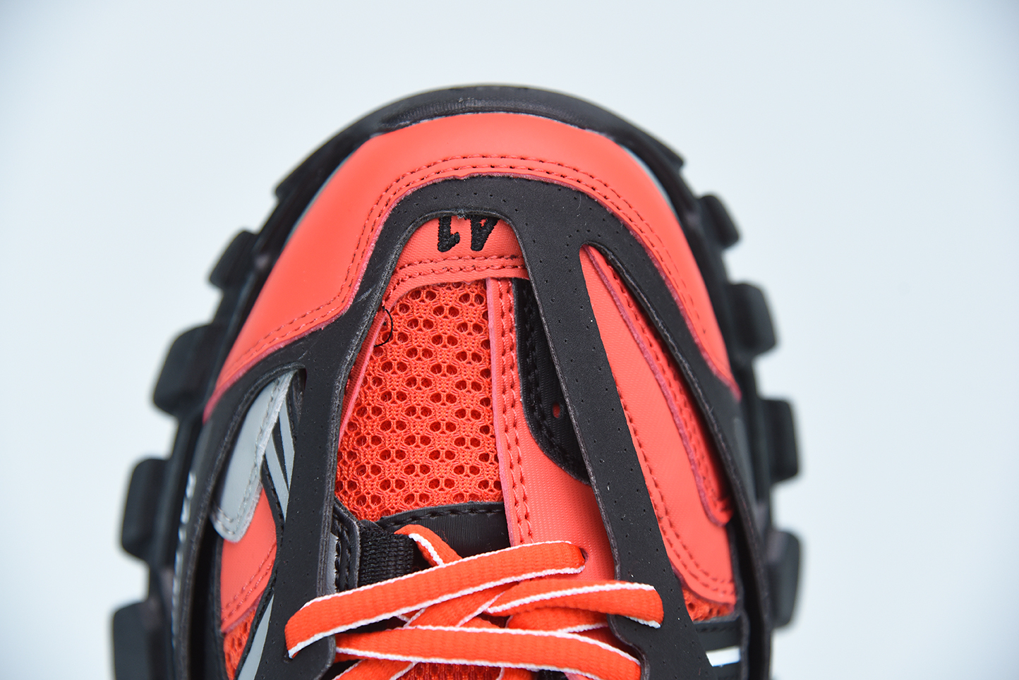 Bal**ci*ga Track Sneaker RedBlackGray 542023-W1GB8-5201