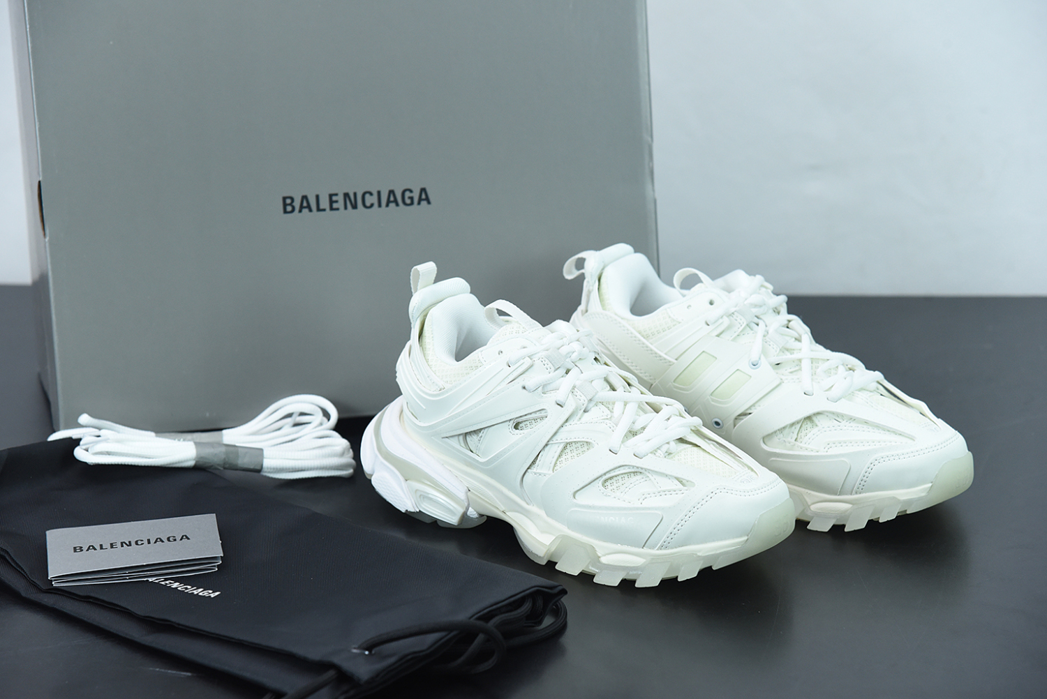Bal**ci*ga Track Led Trainers 3.0 Light Grey White ECBA8008038