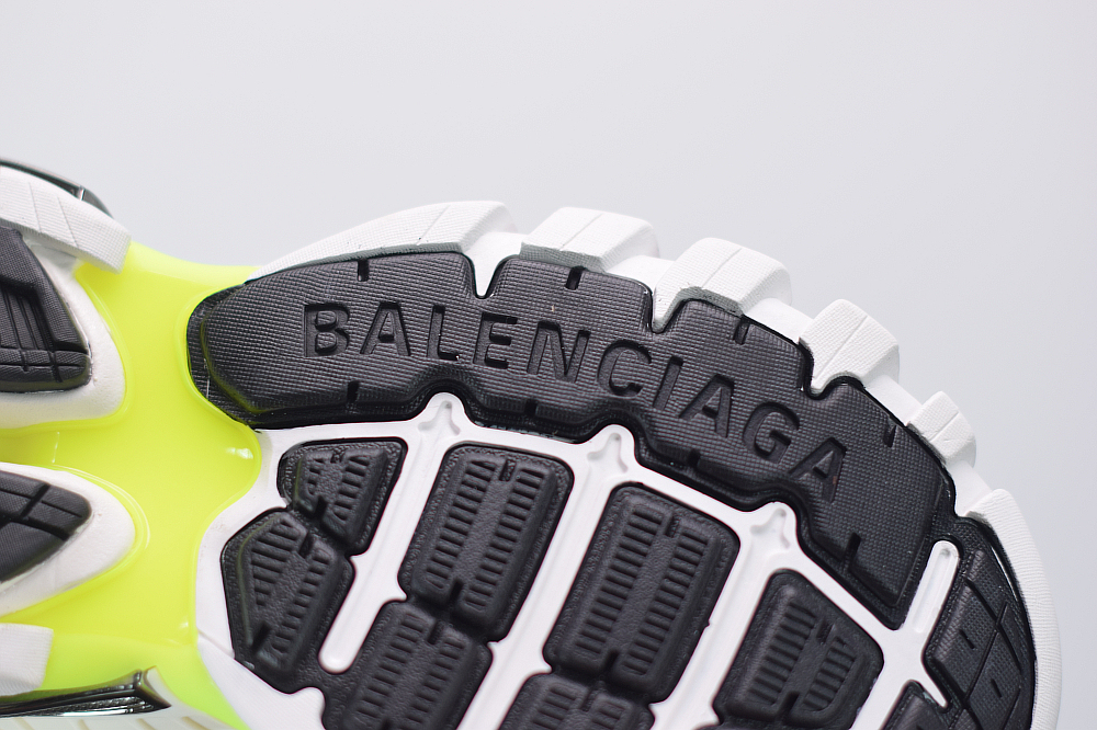 Bal**ci*ga Track.2 sneakers white fluorescent green  ECBA8238021