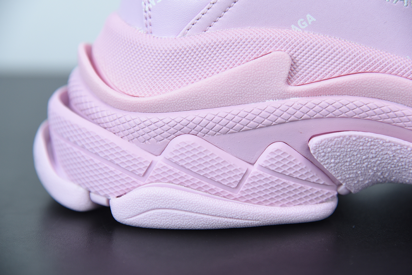 Bal**ci*ga TRIPLE S Sneakers - Pink ECBL001044E