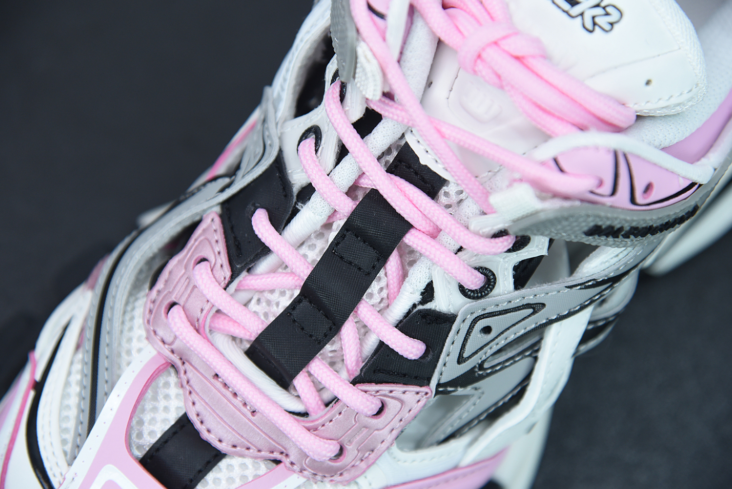 Bal**ci*ga Track.2 Sneaker Pink/Grey/White ECBL001965C
