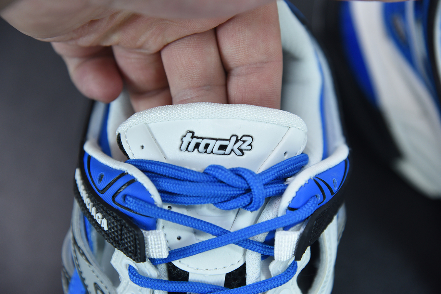 Bal**ci*ga Track.2 Sneaker White/Royal Blue ECBL5202708