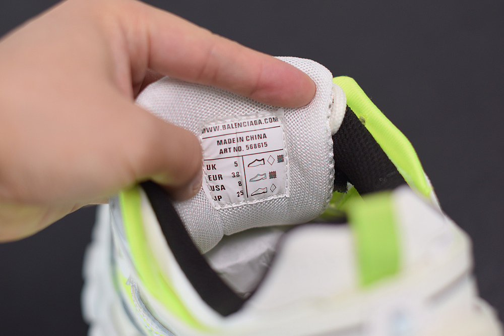 Bal**ci*ga Track.2 sneakers white fluorescent green  ECBA8238021