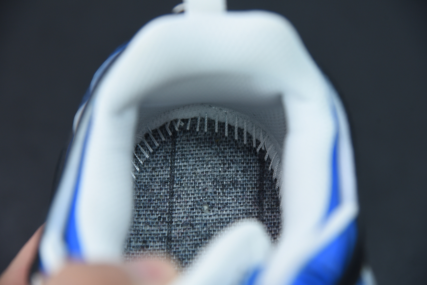 Bal**ci*ga Track.2 Sneaker White/Royal Blue ECBL5202708