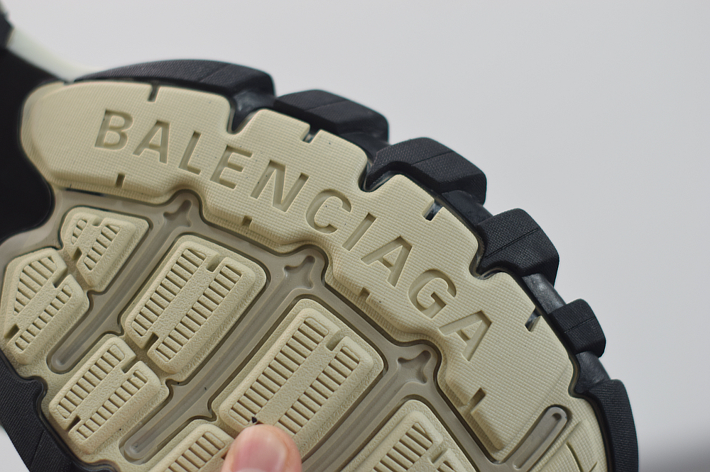 Bal**ci*ga Track.2 sneakers gray, white and black ECBA8148234