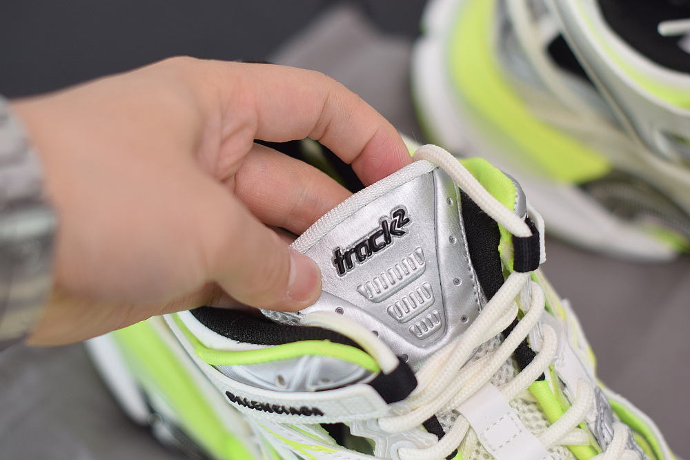 Bal**ci*ga Track.2 sneakers white fluorescent green  ECBA8238021