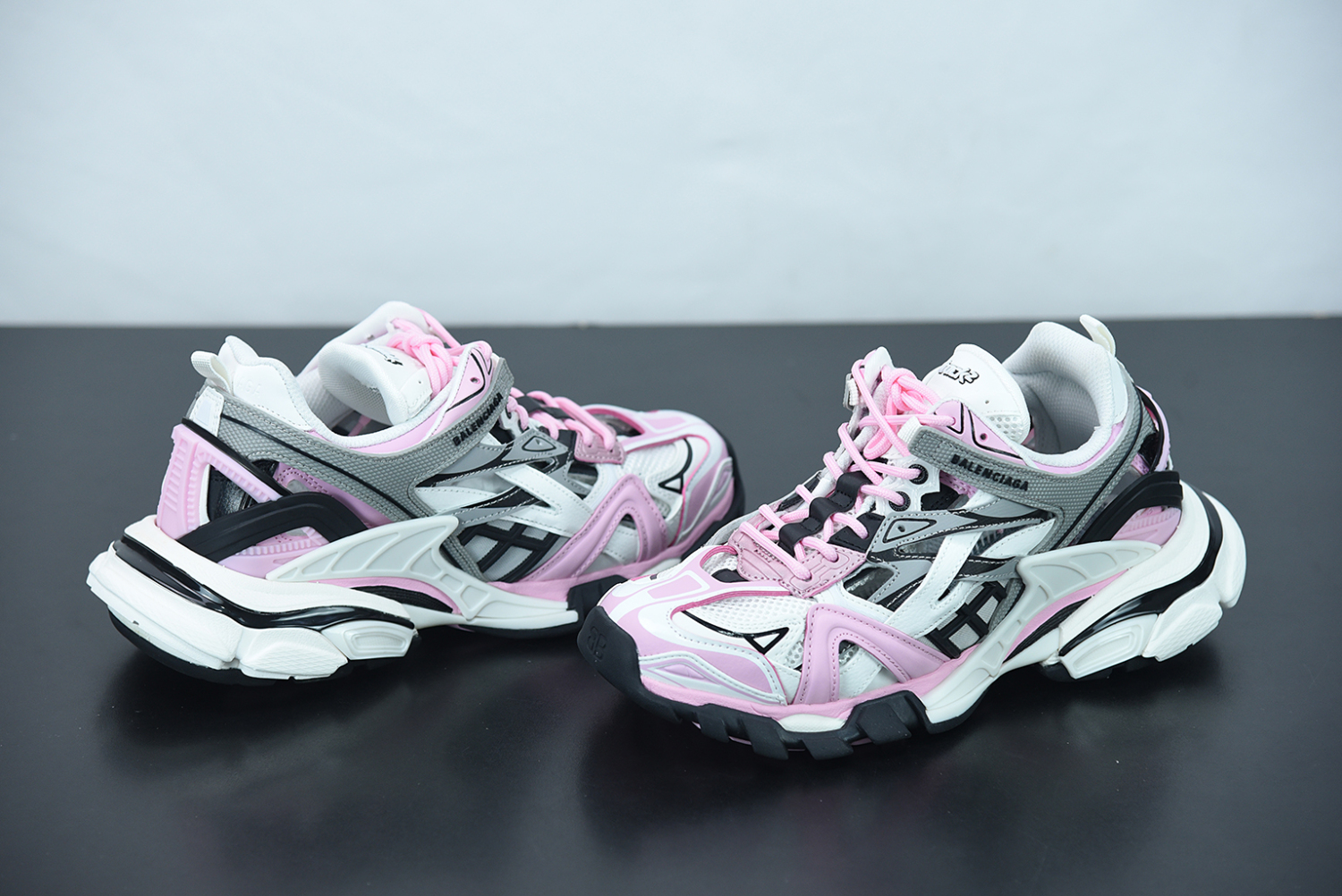 Bal**ci*ga Track.2 Sneaker Pink/Grey/White ECBL001965C