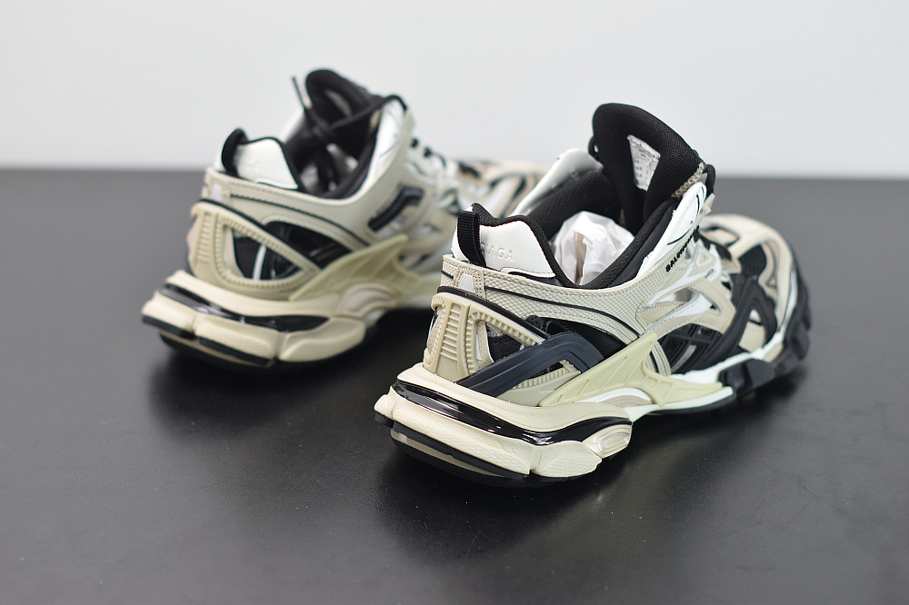 Bal**ci*ga Track.2 sneakers gray, white and black ECBA8148234