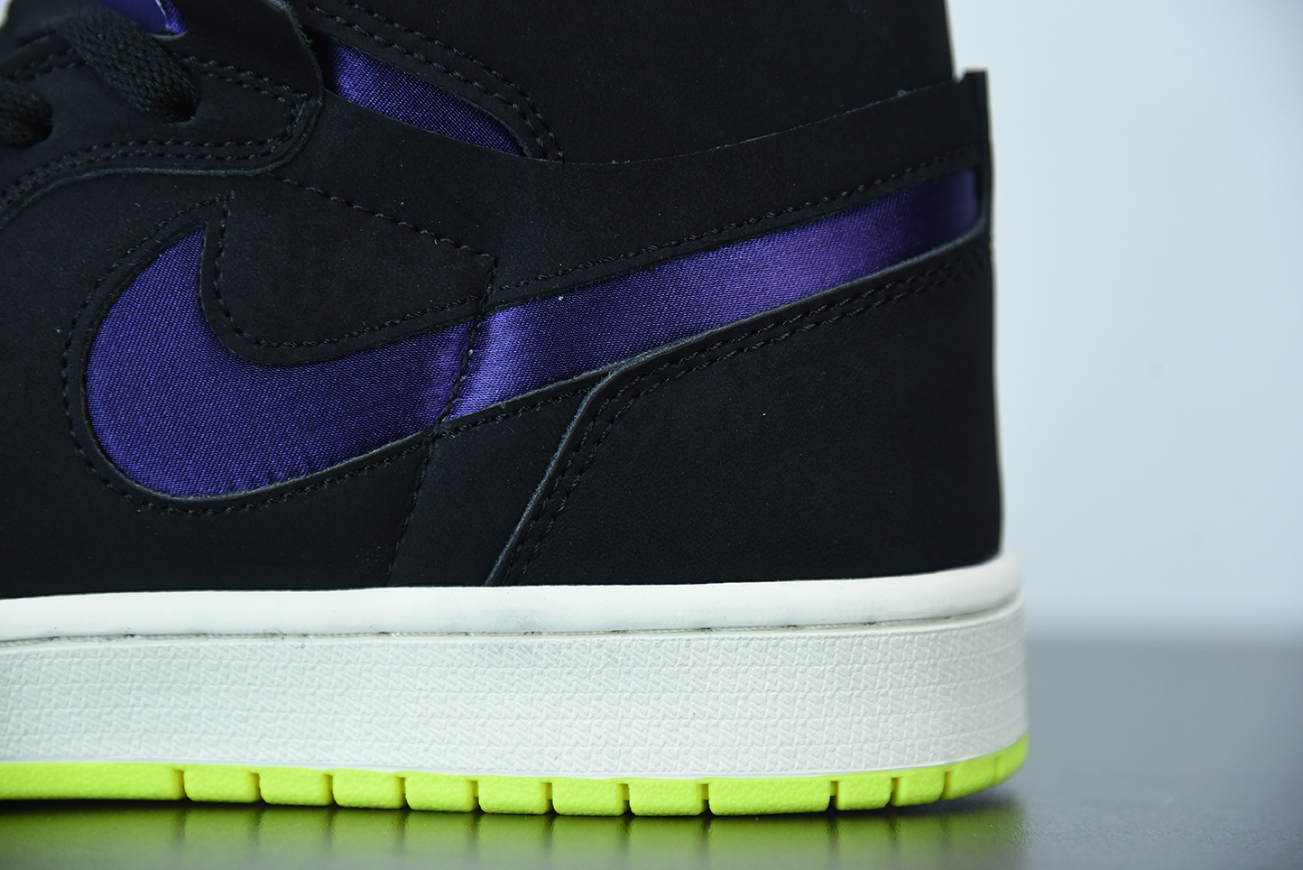 Jordan 1 High Zoom Air CMFT Black Court Purple Lemon Venom (W) CT0979-001