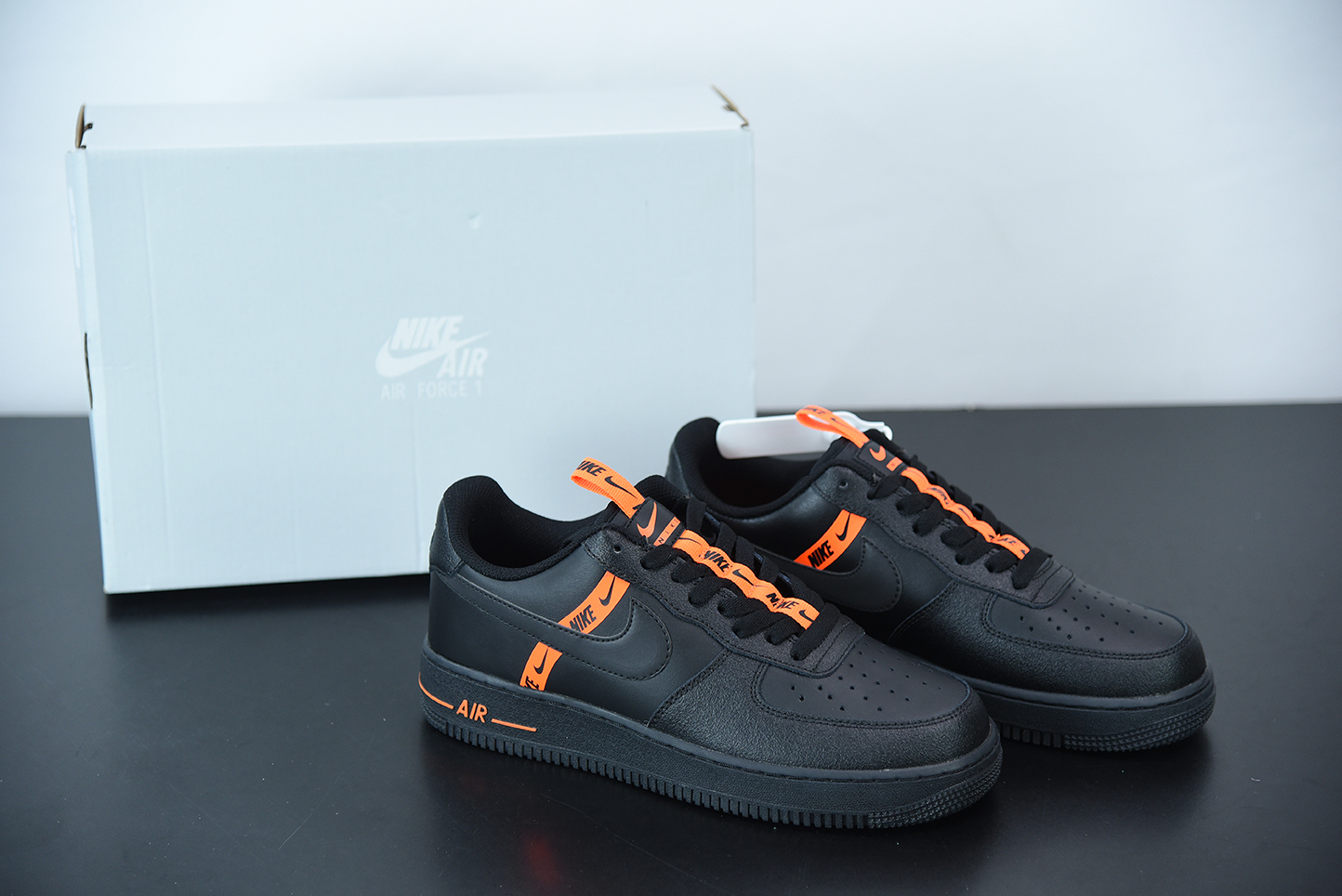 Nike Air Force 1 Low LV8 KSA Worldwide Pack Black Total Orange (GS) CT4683-001