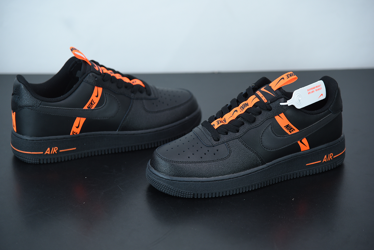 Nike Air Force 1 Low LV8 KSA Worldwide Pack Black Total Orange (GS) CT4683-001