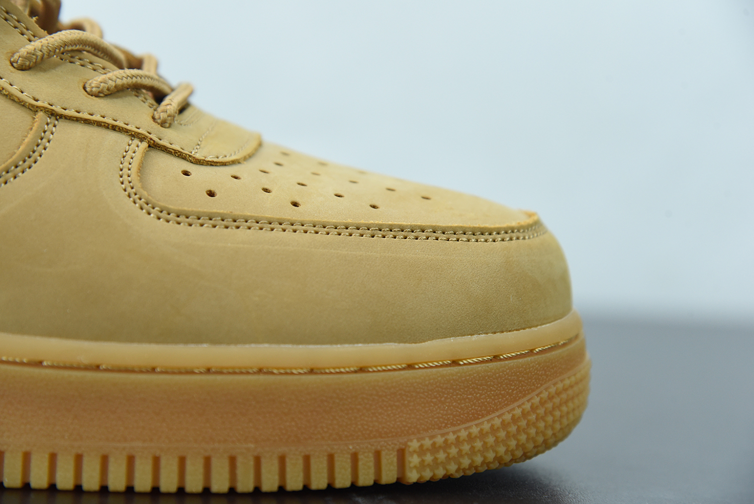 Nike Air Force 1 High Flax (2018) 882096-200