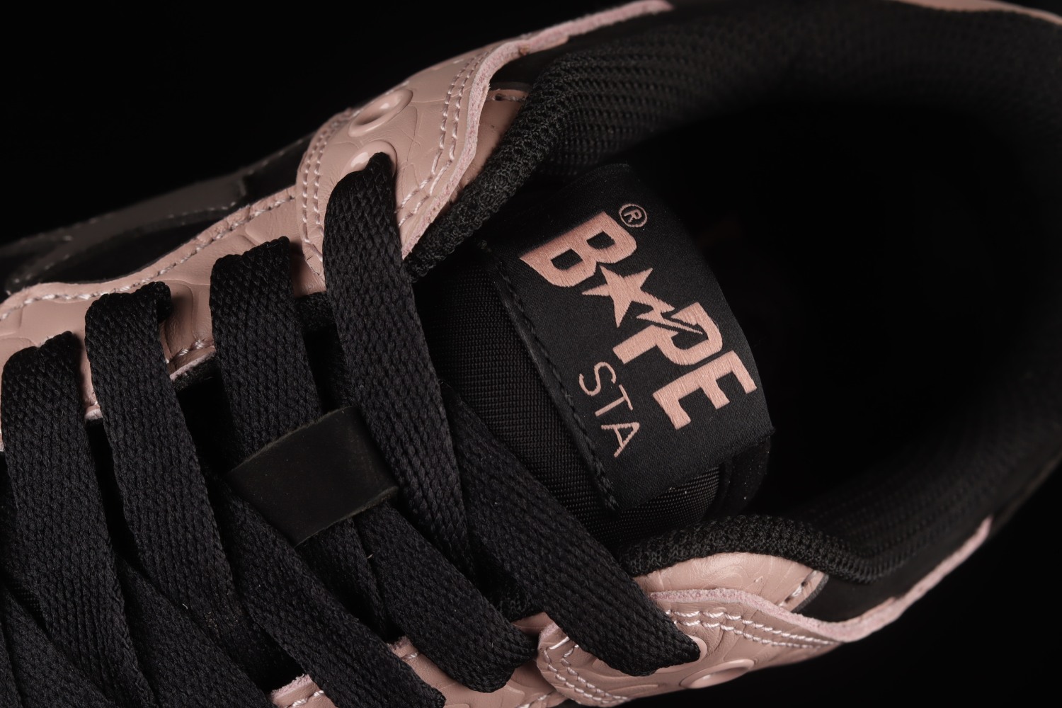 A Bathing Ape Bape SK8 Sta Dirty Pink Black 1G801009I