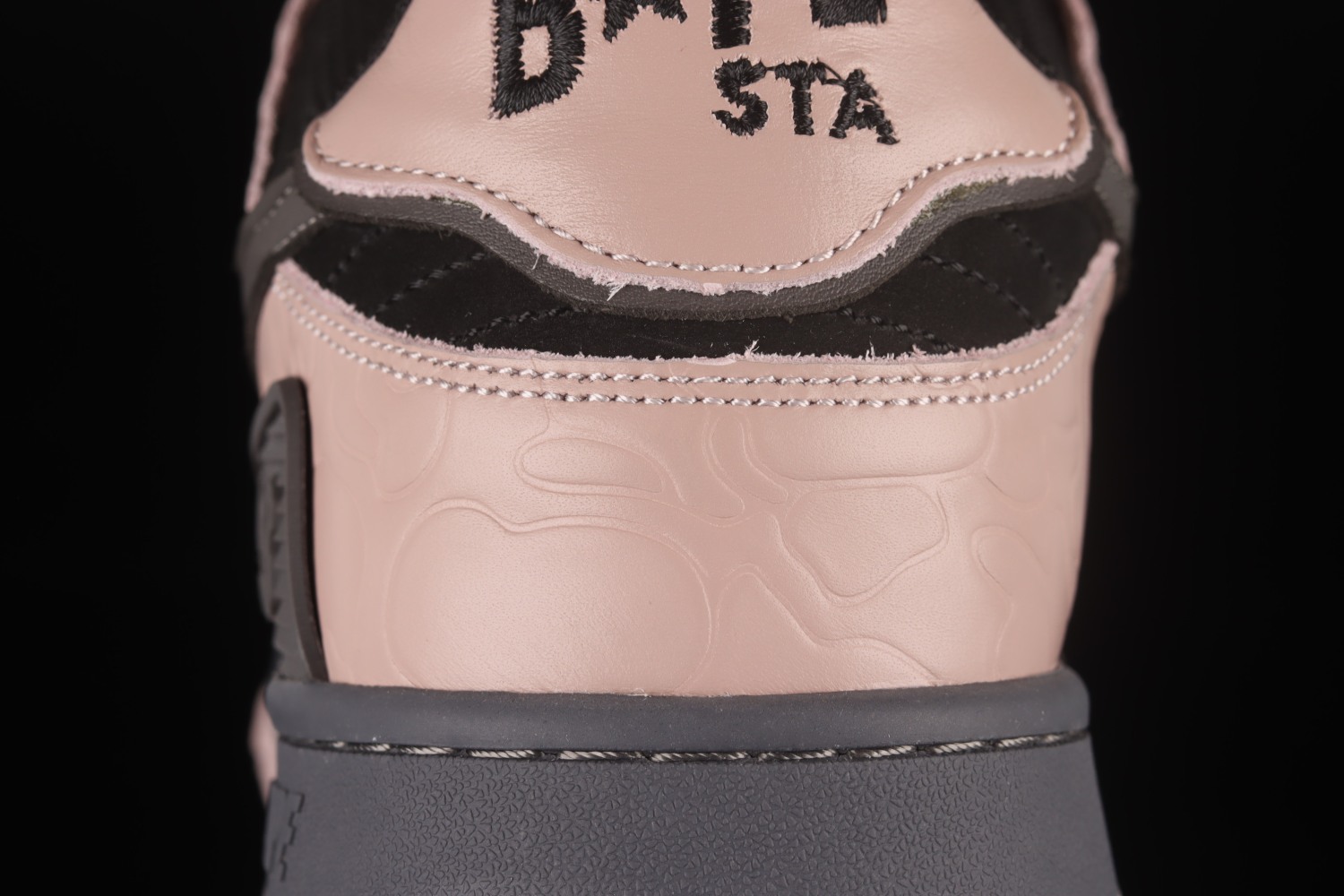 A Bathing Ape Bape SK8 Sta Dirty Pink Black 1G801009I