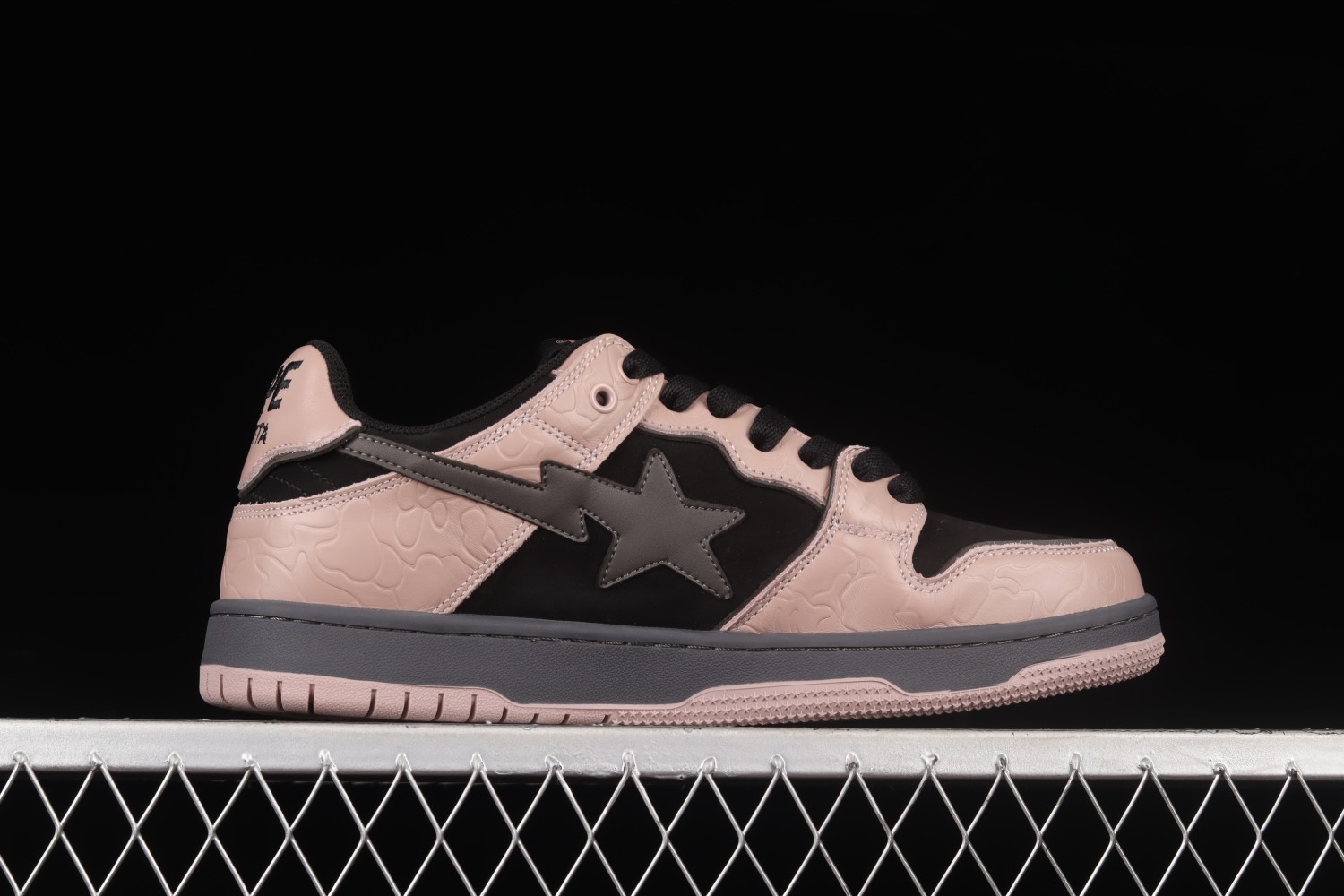A Bathing Ape Bape SK8 Sta Dirty Pink Black 1G801009I