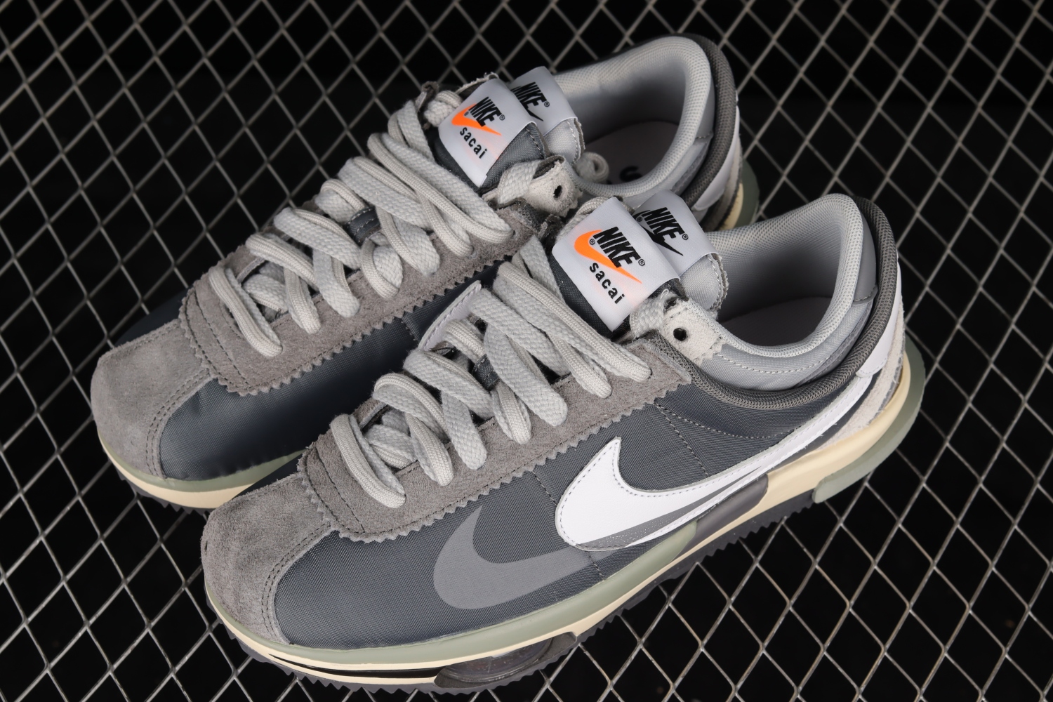 Sacai x Nk Zoom Cortez 4.0 DQ0581-001