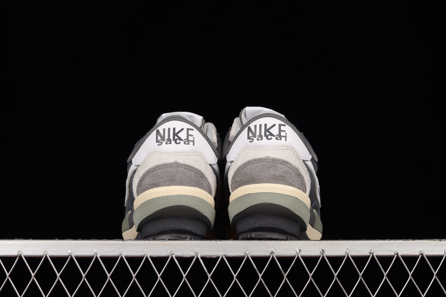 Sacai x Nk Zoom Cortez 4.0 DQ0581-001