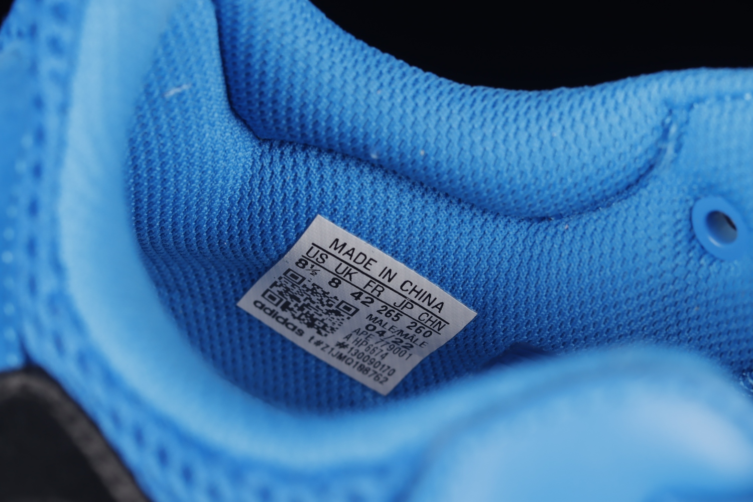 adidas Yeezy Boost 700  Hi-Res Blue  HP6674