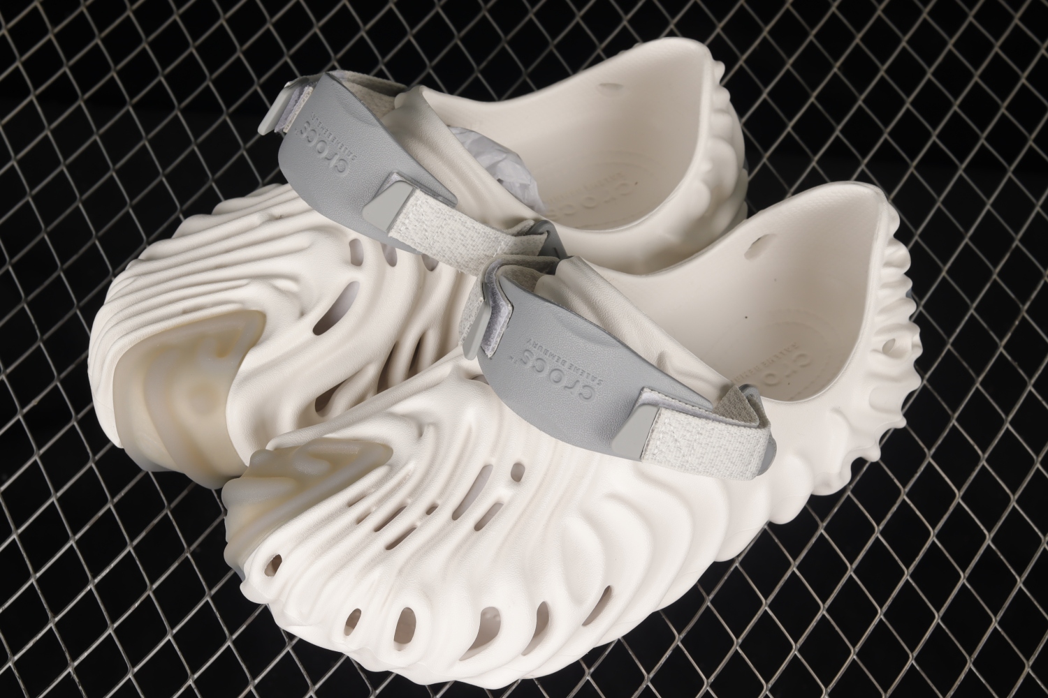 Crocs Pollex Clog by Salehe Bembury Stratus 207393-1CN