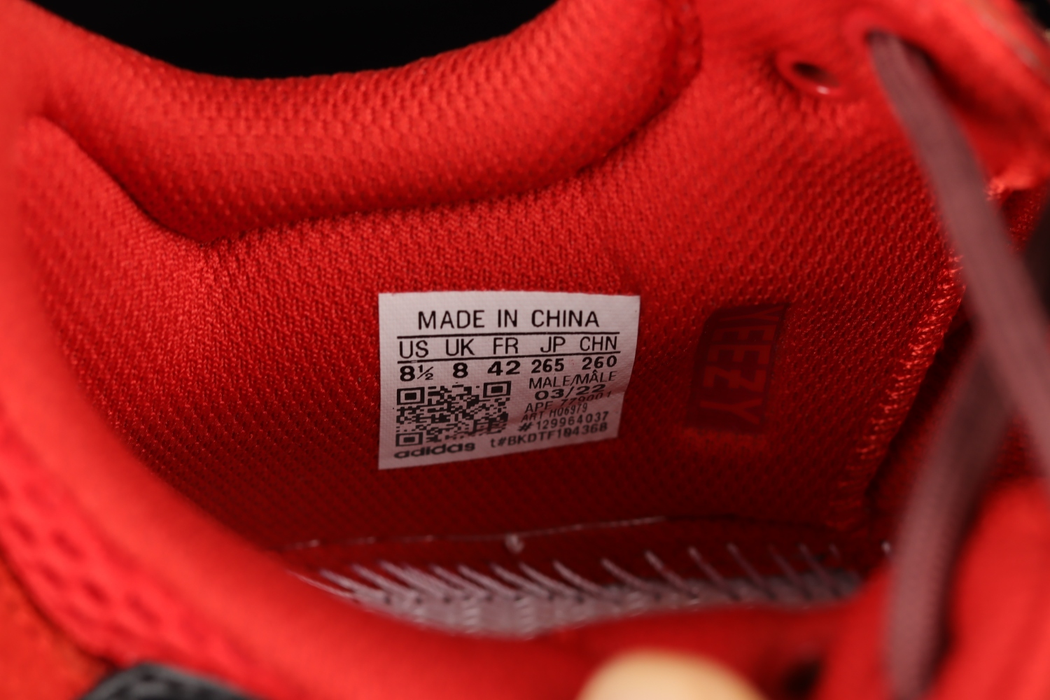 adidas Yeezy Boost 700 Hi-Red Red HQ6979