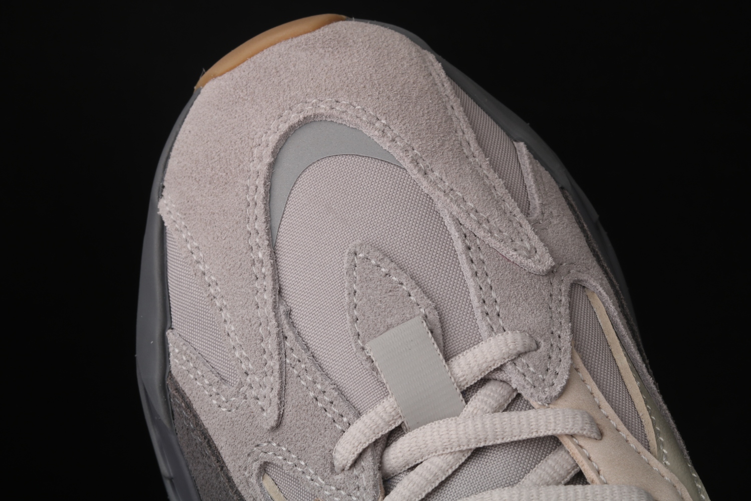 adidas Yeezy Boost 700 V2 Tephra FU7914