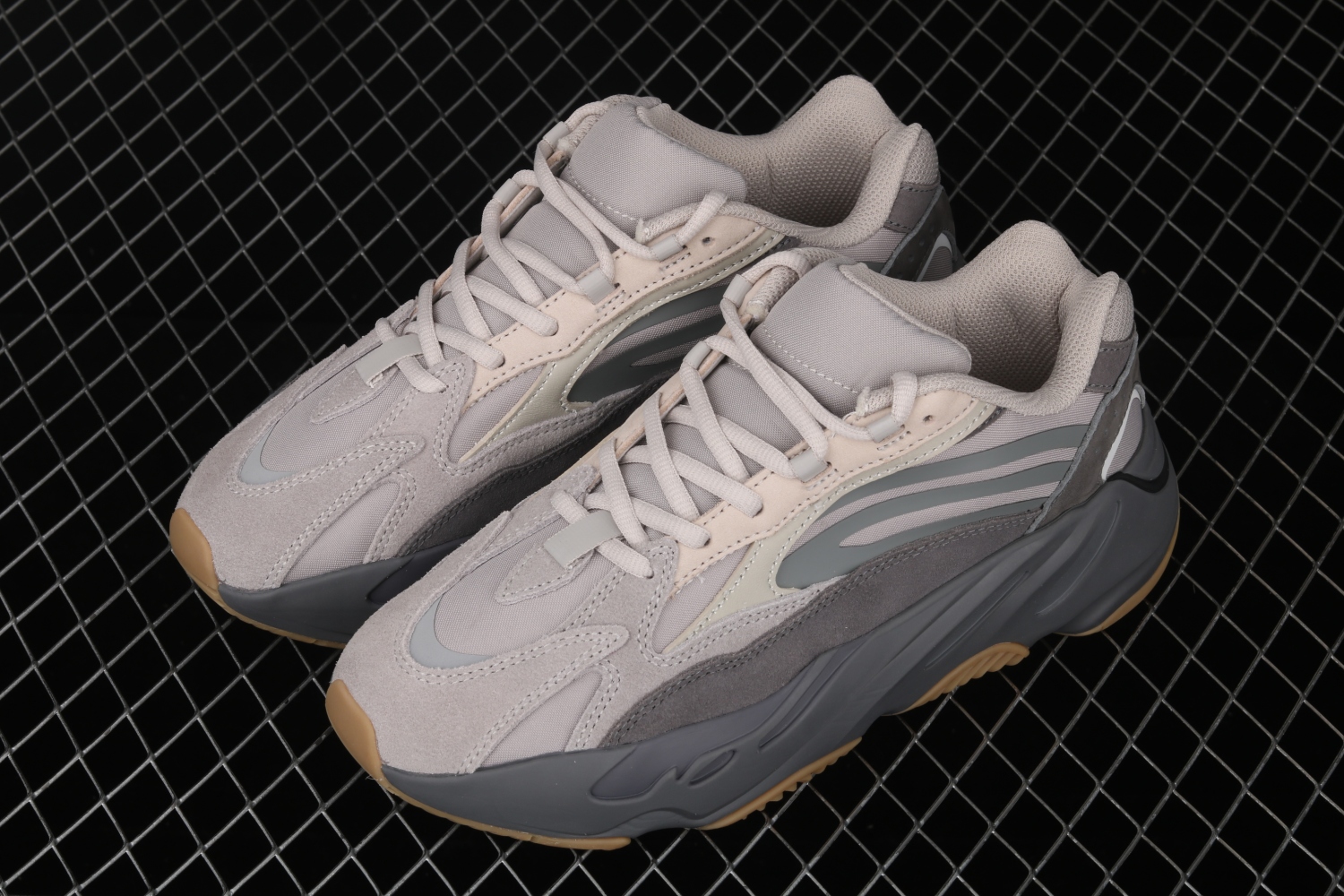 adidas Yeezy Boost 700 V2 Tephra FU7914