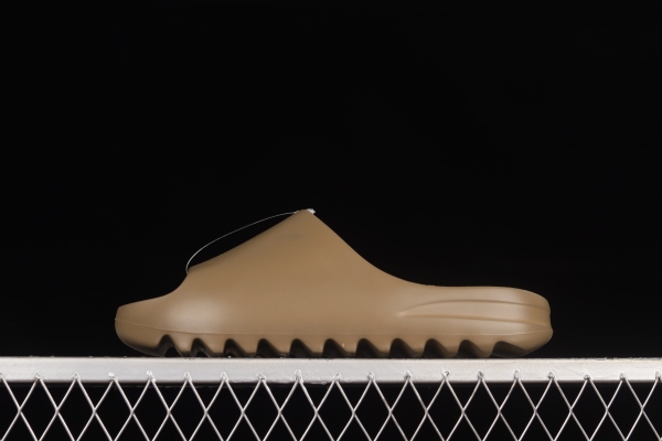 adidas Yeezy Slide Earth Brown  FV8425