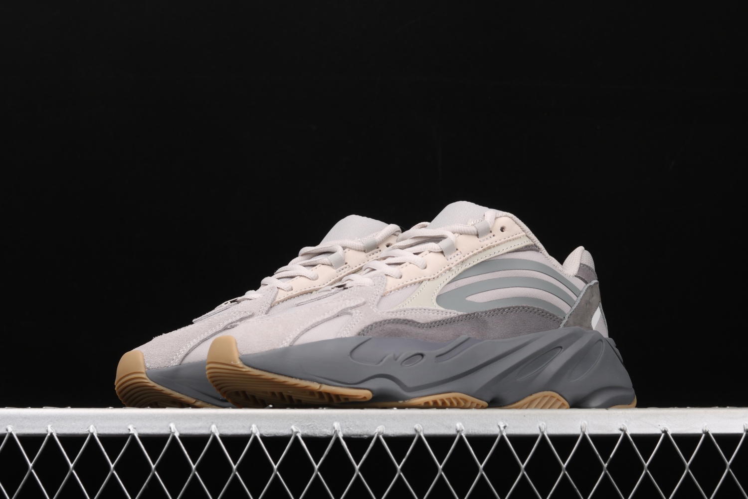 adidas Yeezy Boost 700 V2 Tephra FU7914