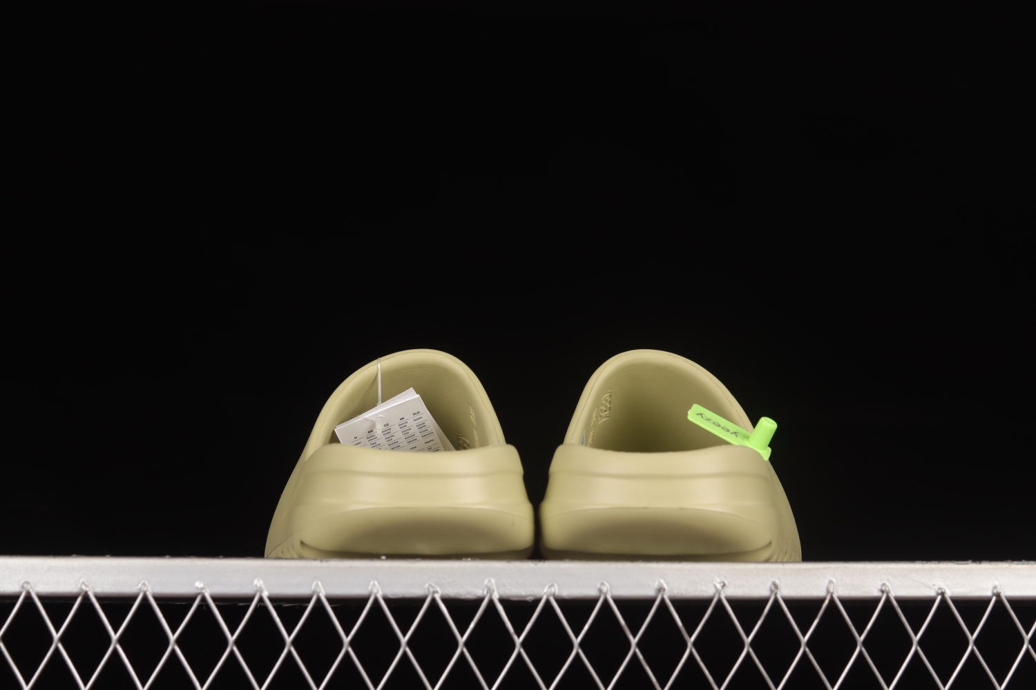 adidas Yeezy Slide Resin FX0494
