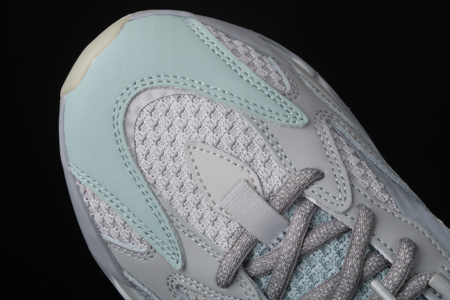 adidas Yeezy Boost 700 V2 Inertia  FW2549