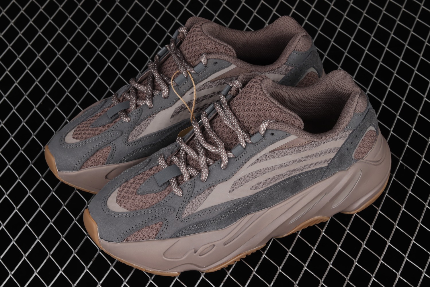adidas Yeezy Boost 700 V2 Mauve GZ0724