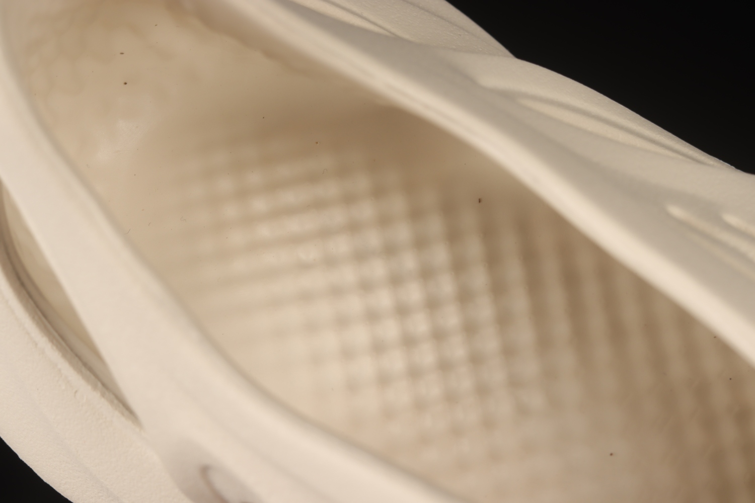 adidas Yeezy Foam RNNR Sand FY4567