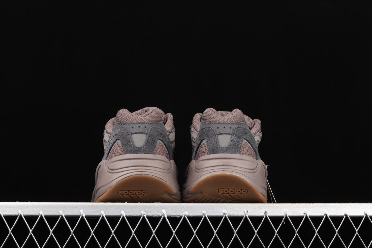 adidas Yeezy Boost 700 V2 Mauve GZ0724