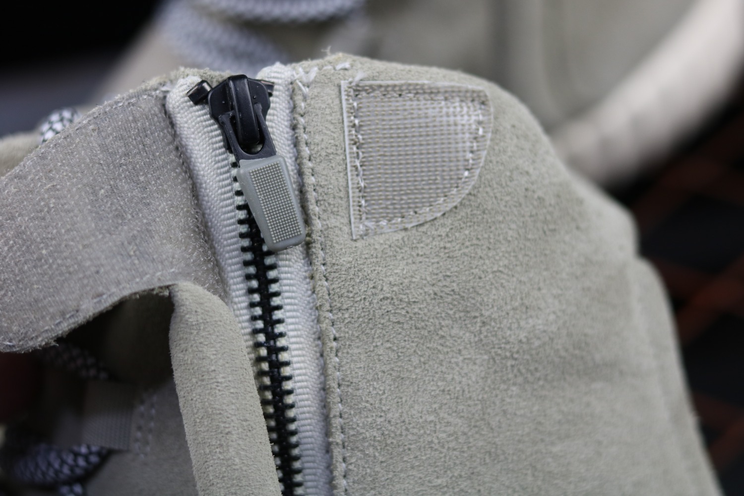 adidas Yeezy Boost 750 OG Light Brown B35309