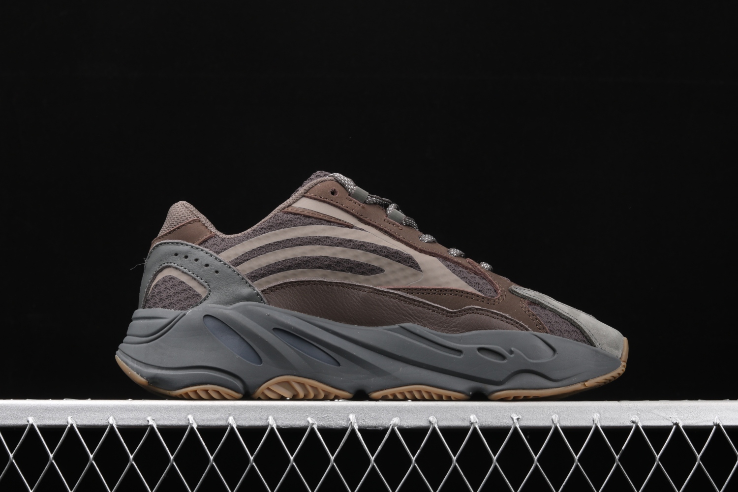 adidas Yeezy Boost 700 V2 Geode EG6860