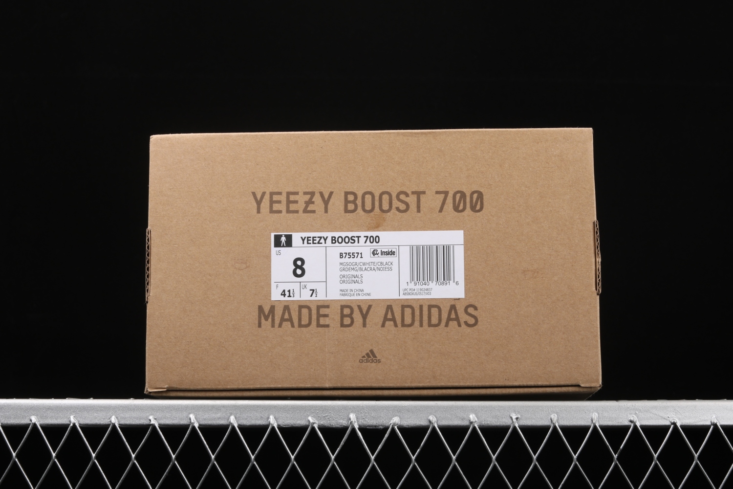 adidas Yeezy Boost 700 Wave Runner Solid Grey B75571