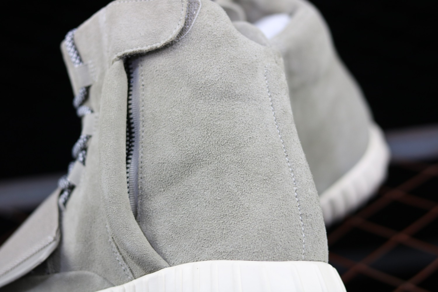 adidas Yeezy Boost 750 OG Light Brown B35309