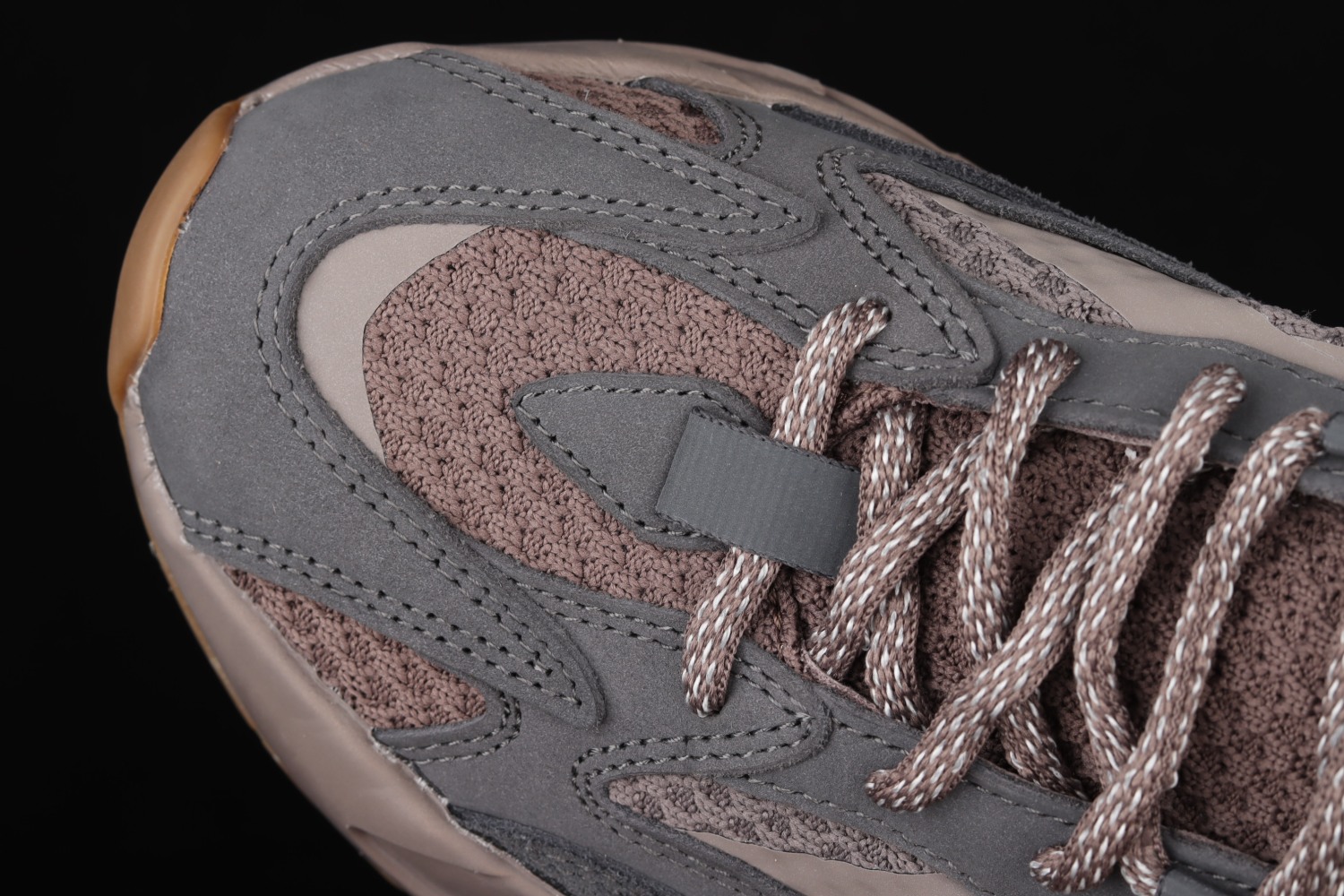 adidas Yeezy Boost 700 V2 Mauve GZ0724