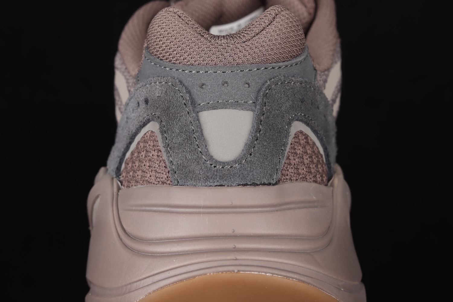 adidas Yeezy Boost 700 V2 Mauve GZ0724