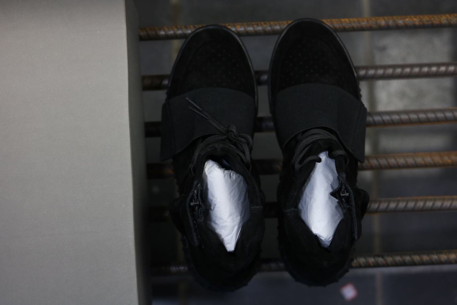 adidas Yeezy Boost 750 Triple Black BB1839
