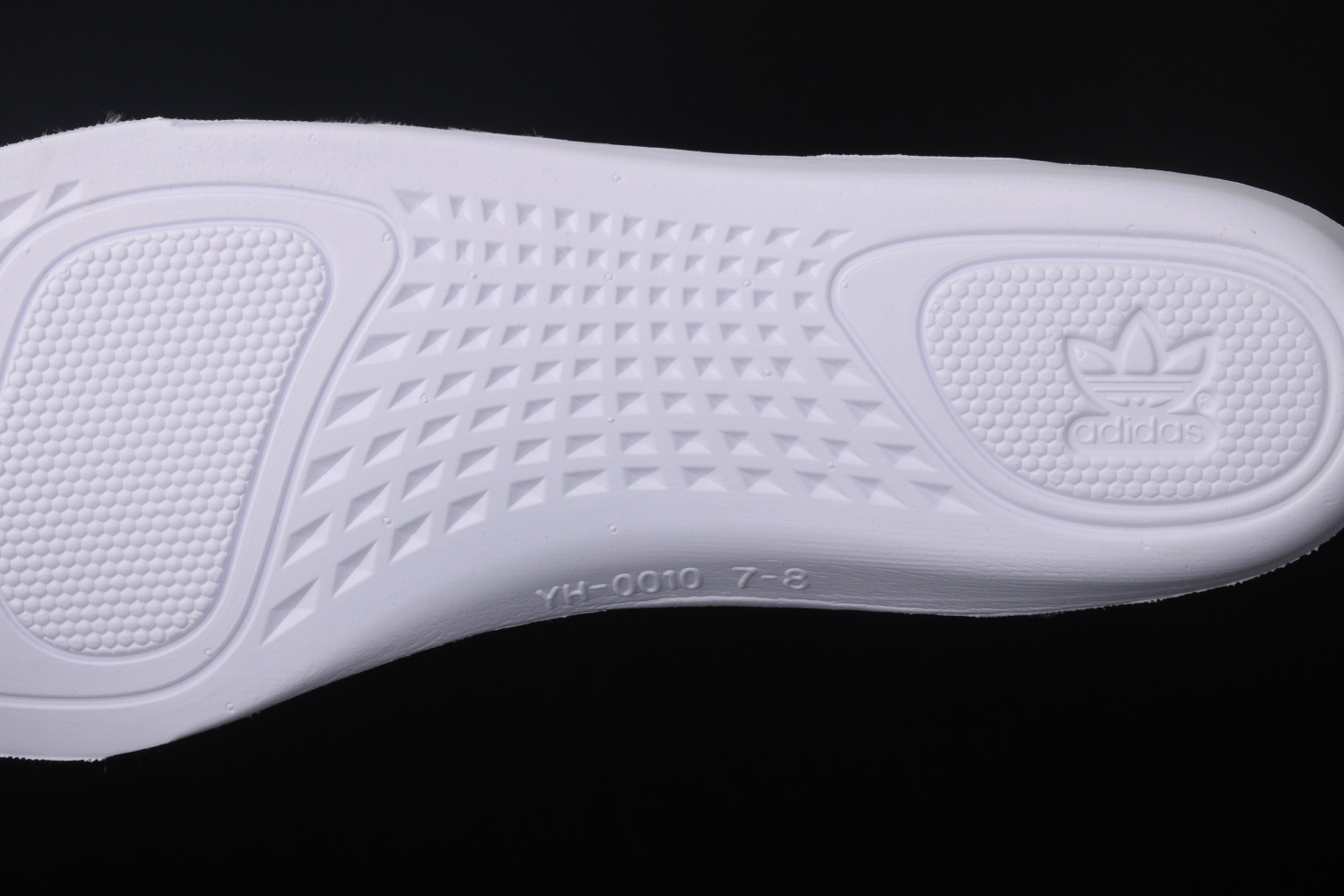 adidas Yeezy Boost 350 V2 Cream/Triple White CP9366