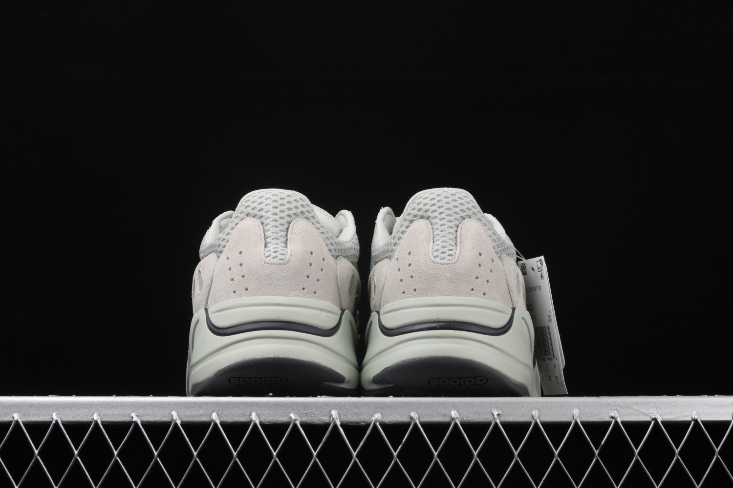 adidas Yeezy Boost 700 Salt EG7487