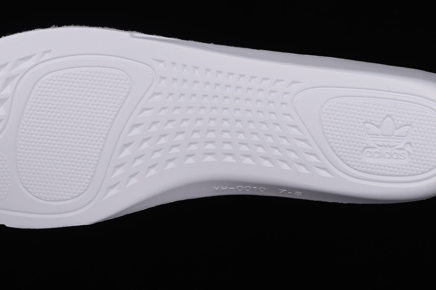 adidas Yeezy Boost 350 V2 Light GY3438