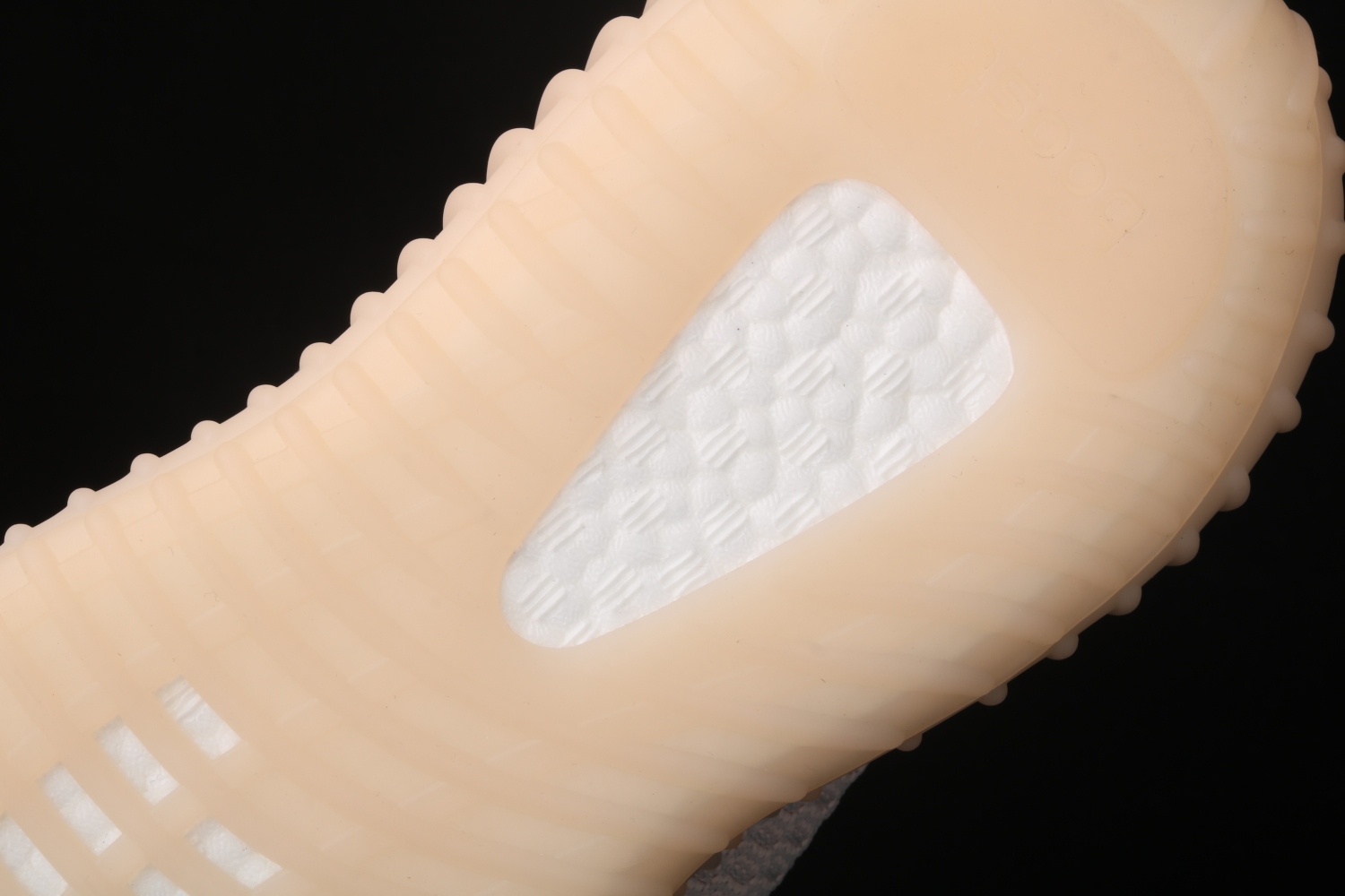adidas Yeezy Boost 350 V2 Synth (Non-Reflective) FV5578