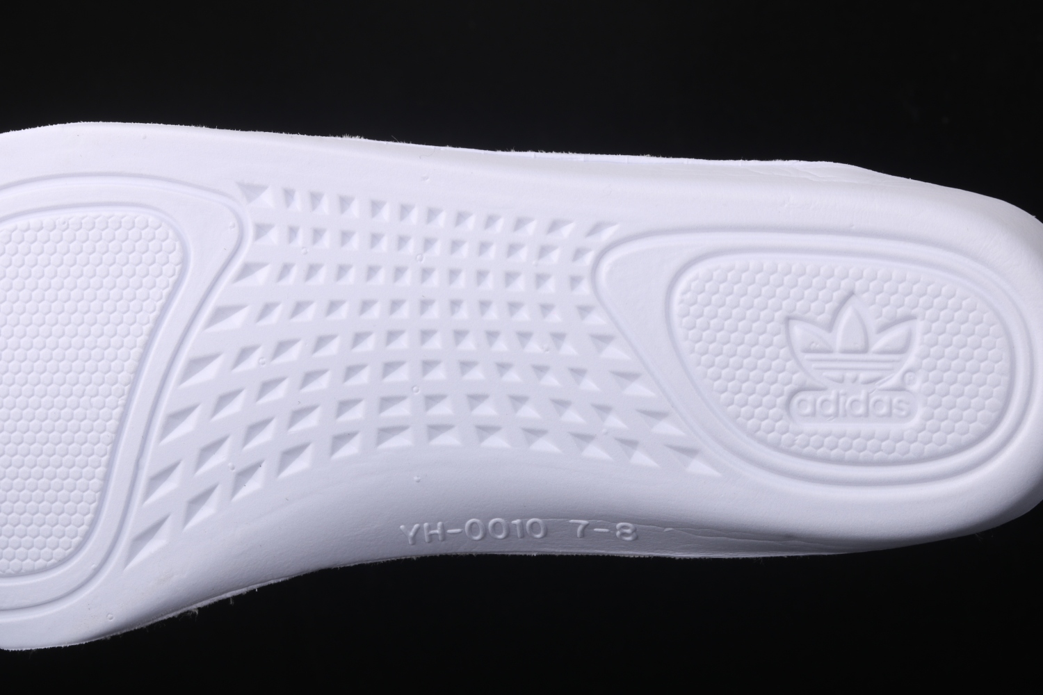 adidas Yeezy Boost 350 V2 Synth (Reflective) FV5666