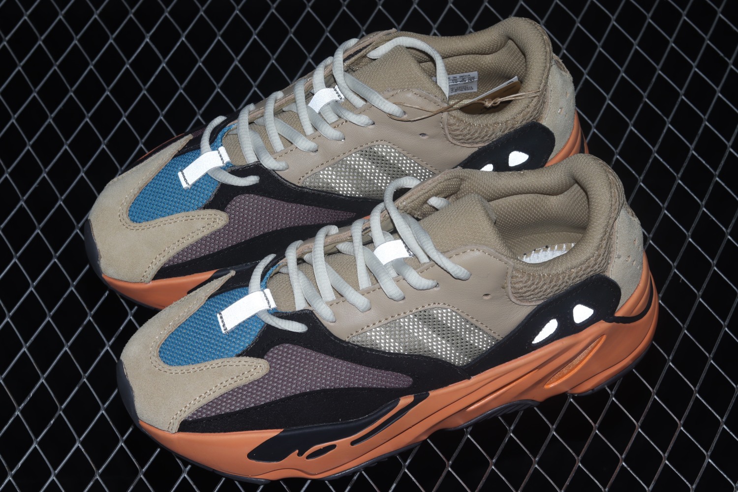 adidas Yeezy Boost 700 Enflame Amber GW0297
