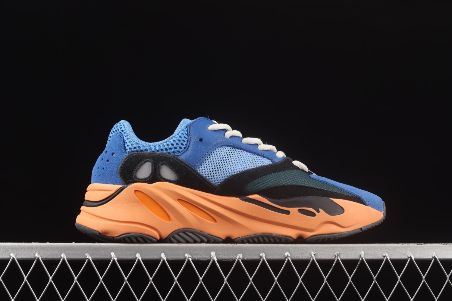 adidas Yeezy Boost 700 Bright Blue GZ0541