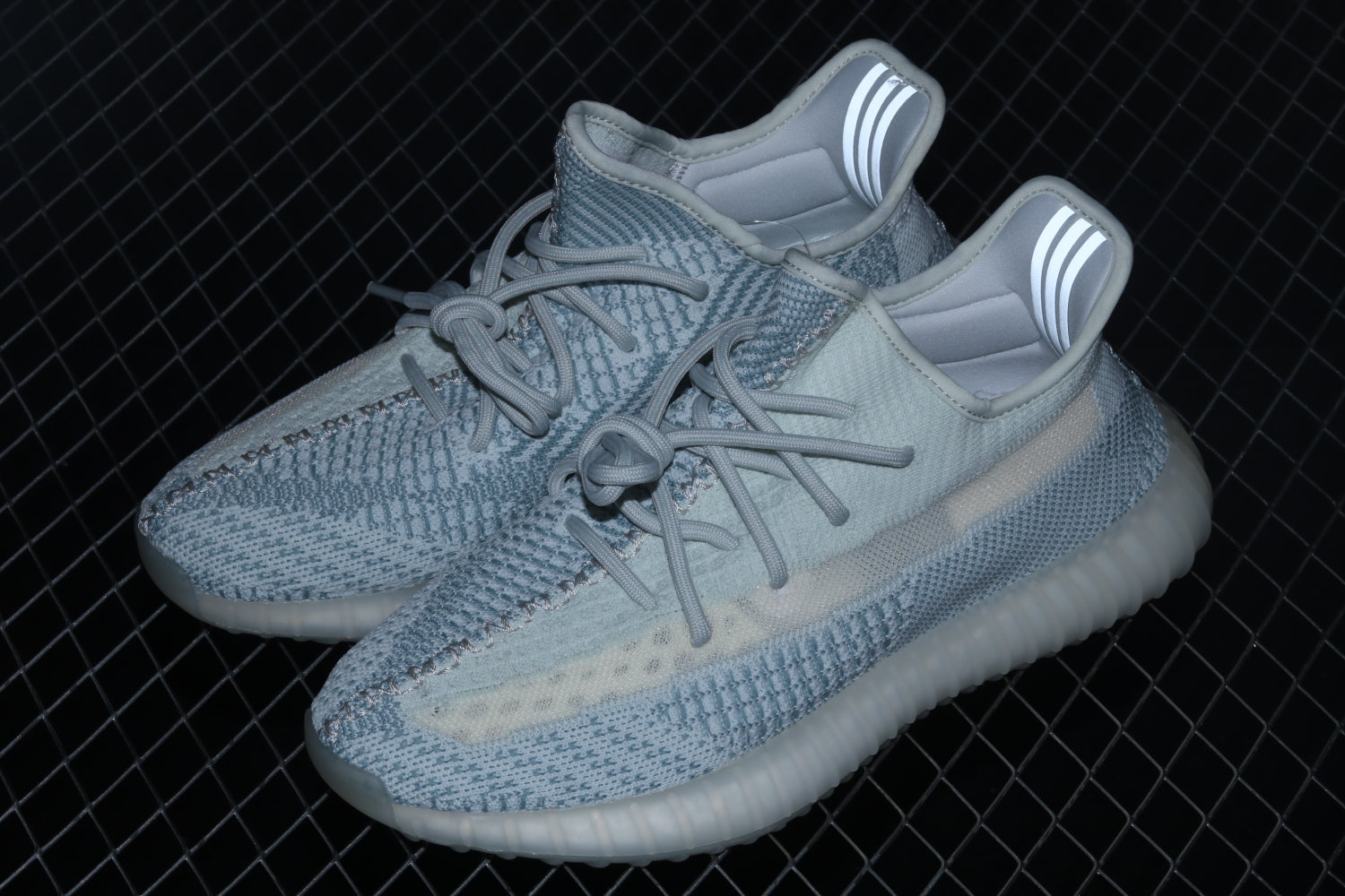 adidas Yeezy Boost 350 V2 Cloud White (Non-Reflective)  FW3043