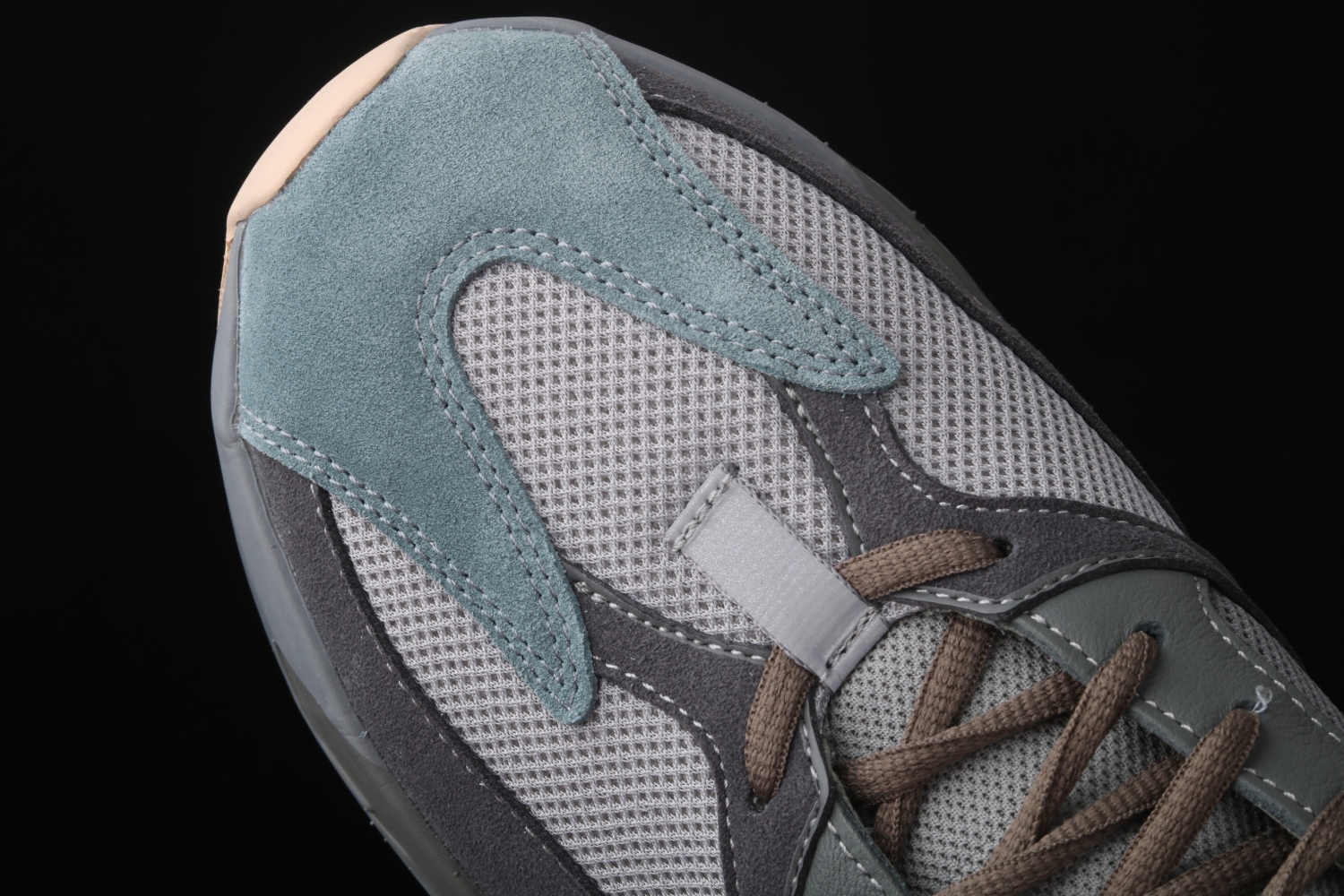 adidas Yeezy Boost 700 Teal Blue  FW2499