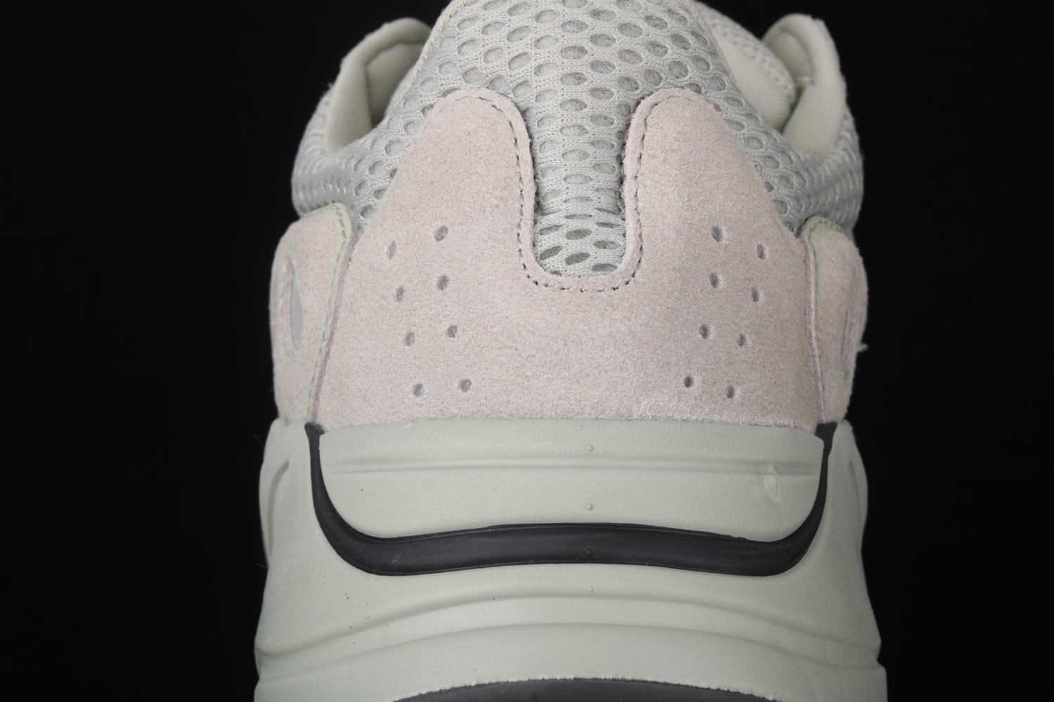 adidas Yeezy Boost 700 Salt EG7487